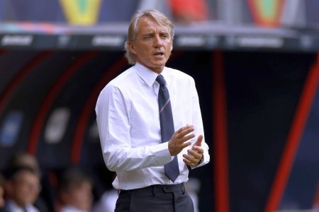 Roberto Mancini, prezentat oficial la Riyadh: Nu sunt un <span style='background:#EDF514'>MAGICIAN</span>, dar vreau sa muncim si sa castigam Cupa Asiei