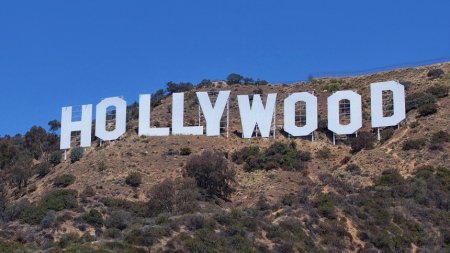 Hollywoodul a renuntat la 17.000 de locuri de munca in august, pe fondul grevelor in desfasurare ale actorilor si scriitorilor