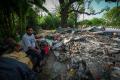 India: <span style='background:#EDF514'>MAHALA</span>le intregi demolate, case distruse, mii de oameni stramutati. Cum s-a 
