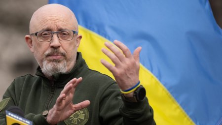 Fostul ministru ucrainean al apararii: Razboiul cu Rusia costa 100 de milioane de dolari pe zi