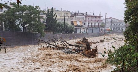 Furtunile puternice au provocat <span style='background:#EDF514'>SAPTE MORTI</span> si inundatii in Grecia, Turcia si Bulgaria VIDEO