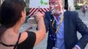 Seful Ryanair, lovit in fata cu placinte de protestatari
