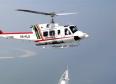 Emiratele Arabe Unite: Un elicopter cu doi <span style='background:#EDF514'>PILOTI</span> s-a prabusit in mare