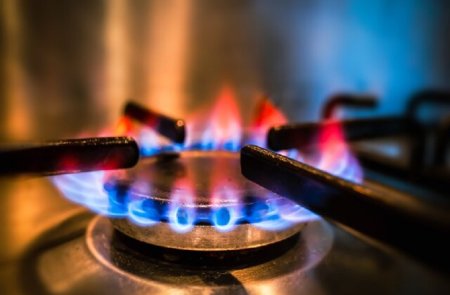 Preturile gazelor au crescut vineri in Europa cu 10%, pe fondul unei greve la operatiunile Chevron din Australia
