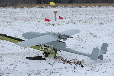 Ministerul Apararii: Militarii au gasit langa localitatea Plauru fragmente dintr-o drona similara celor folosite de armata rusa