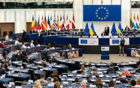 The regulation on joint military procurement of one billion euros, on the table of the European Parliament