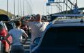 Traficul pe <span style='background:#EDF514'>PODU</span>l Crimeei, suspendat temporar din motive necunoscute