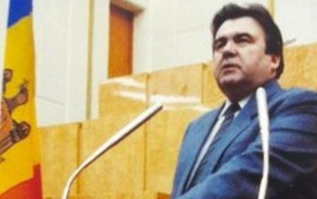 A murit Mircea Snegur. Primul presedinte al Republicii Moldova avea 83 de ani
