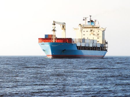 Sursa ucraineana: o nava comerciala a parasit portul Odesa