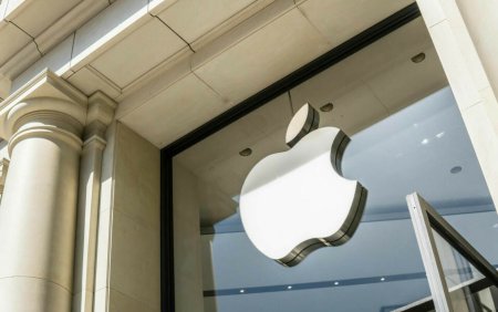 Decizia luata de Apple dupa ce Franta a anuntat ca opreste vanzarile de iPhone 12 din cauza <span style='background:#EDF514'>RADIATII</span>lor prea mari