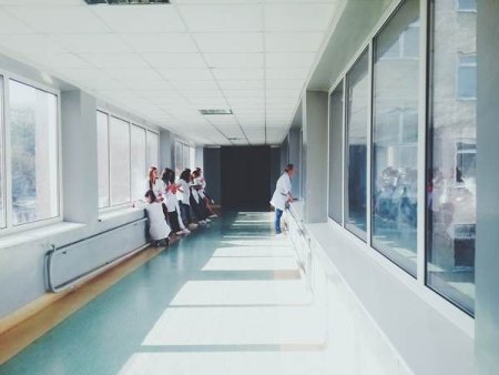 Rafila anunta 100 de milioane de euro pentru digitalizarea spitalelor