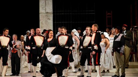 Momente comice, iubiri pasionale si decoruri spectaculoase pe scena Operei Nationale Romane Cluj-Napoca!