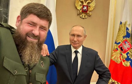 Oficial, Ramzan Kadirov e in <span style='background:#EDF514'>CONCEDIU</span> de pe 3 iulie. Prima reactie a Kremlinului despre starea de sanatate a liderului Ceceniei