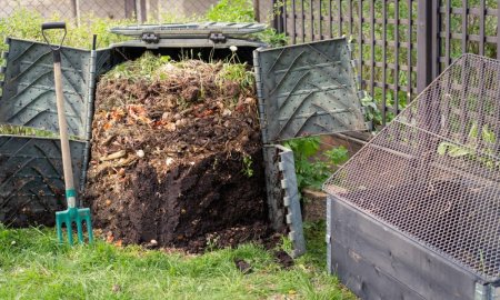 Legea compostului asteapta de doi ani normele de aplicare