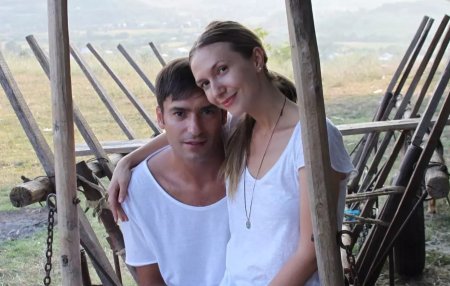 De ce isi construiesc Adela Popescu si Radu Valcan casa la Susani: Nu ne va aduce niciodata bani