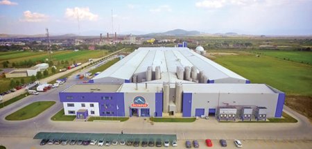 Investitiile totale ajung la aproape 200 mil. euro: Producatorul Olympus, principalul exportator de lactate, investeste peste 40 mil. euro intr-un <span style='background:#EDF514'>CENTRU</span> logistic la Halchiu, Brasov, unde are si fabrica