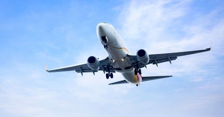 Piese pentru motoare de avion, vandute fara verificare: 96 de avioane ar putea fi retrase din uz
