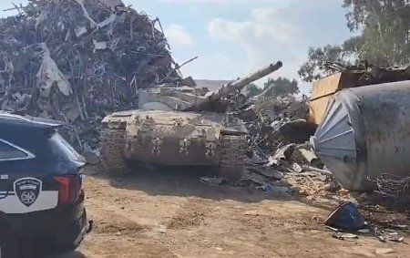 Un tanc furat dintr-o baza militara din Israel a fost gasit de politisti intr-un depozit de fier vechi, la 20 km distanta