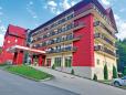 Hotelul de patru stele TTS Covasna, o investitie a omului de afaceri Mircea Mihailescu, a ajuns la afaceri de 8 mil. lei anul trecut: 60% din clienti vin pentru baza de tratament, pentru recuperare medicala. Hotelul a fost deschis in 2016, in urma unei investitii de 5,3 mil. euro