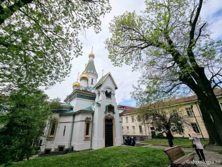 Bulgaria il expulzeaza pe seful Bisericii Ruse de la Sofia