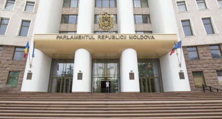 Deputati din Republica Moldova retinuti pentru coruptie