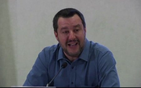 Matteo Salvini: Italia va da in judecata Austria pentru ca reintroduce controalele la frontiera.  Aro<span style='background:#EDF514'>GANTA</span> politica