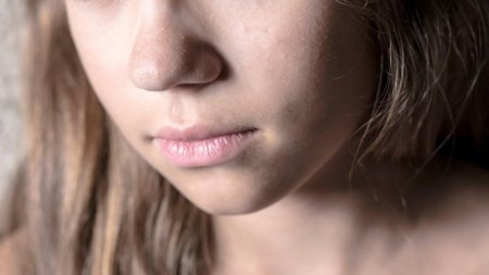 Raportul medicilor in cazul adolescentei care acuza ca a fost agresata la Scoala de vara a tineretului AUR | Av. Adrian Cuculis: Cazul merge mai departe