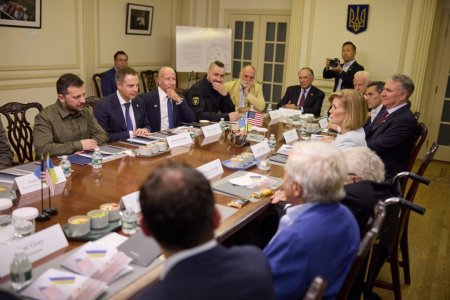 Zelenski s-a intalnit in SUA cu antreprenori si finantisti: Lucram pentru victoria si reconstructia Ucrainei