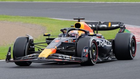 Victoria lui Verstappen la Suzuka asigura <span style='background:#EDF514'>TITLUL</span> pe echipe in Formula 1 pentru echipa Red Bull