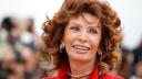 Sophia Loren a fost operata de urgenta dupa ce a cazut in casa