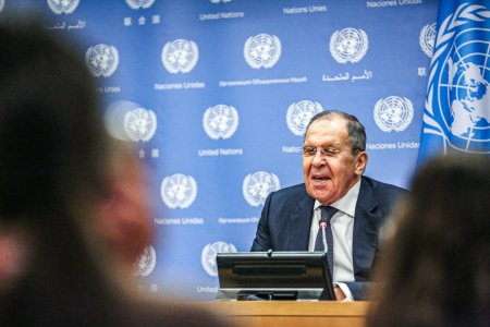 Serghei Lavrov acuza NATO de „expansionism periculos”: „Este evident ca aceste eforturi vizeaza Rusia si China”