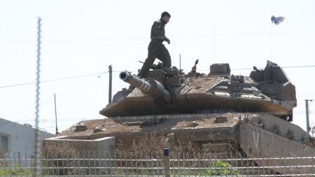 Militarii israelieni au primit noile tancuri Barak, cu inteligenta artificiala, senzori si camere