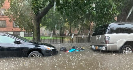 New York-ul a declarat stare de urgenta pe fondul ploilor abundente si al inundatiilor VIDEO