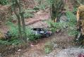 Accident la Raliul Clujului. O masina a cazut in rapa, pilotul si copilotul au ajuns la spital