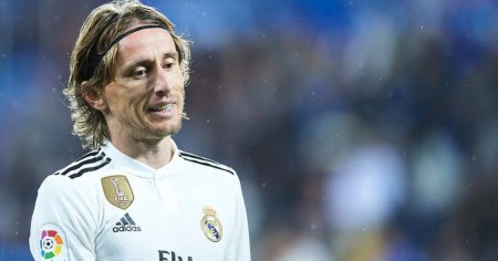 Luka Modric, pe final de aventura la Real Madrid. Destinatia-surpriza a c<span style='background:#EDF514'>ROAT</span>ului