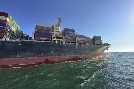 Trei nave incarcate cu marfa au parasit porturile ucrainene din Marea Neagra