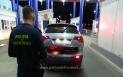 Ce au gasit politistii sub roata de rezerva a unui Audi, la Calafat. Soferul s-a ales cu dosar penal | FOTO
