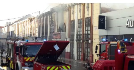 <span style='background:#EDF514'>SAPTE MORTI</span> intr-un incendiu izbucnit la un club de noapte din sud-estul Spaniei - FOTO VIDEO