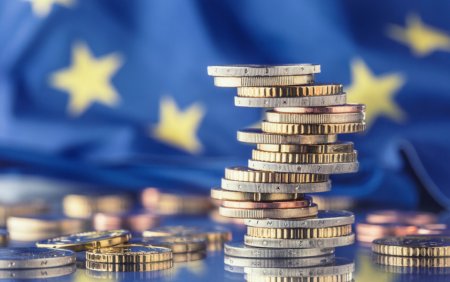 Lege referitoare la constatarea si sanctionarea neregulilor in utilizarea fondurilor eur<span style='background:#EDF514'>OPEN</span>e, promulgata