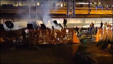 Tragedie in Italia. Un autobuz a cazut 15 metri in gol si a luat foc, in Mestre, Venetia. Sunt zeci de <span style='background:#EDF514'>MORT</span>i si raniti