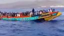 Record: o barca de lemn, cu 271 de migranti, a ajuns in Insulele Canare
