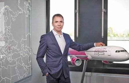 Wizz Air va aduce doua noi aeronave si ajunge la 36. Jozsef Varadi, CEO Wizz Air: Avem in plan deschiderea unei companii in Romania, dar nu stim cand se va intampla