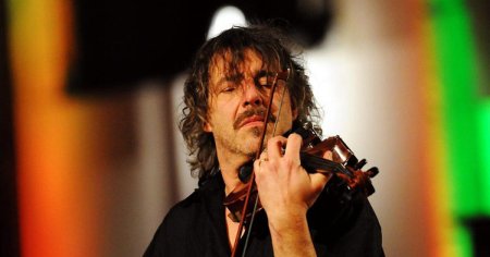 Cel mai salbatic violonist al Germaniei, Mani Neumann, concerteaza la Suceava cu Trio farfarello