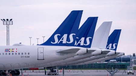 Actiunile operatorului aerian scandinav SAS au scazut miercuri cu pana la 95%, dupa anuntarea unei restructurari care sterge participatiile actionarilor