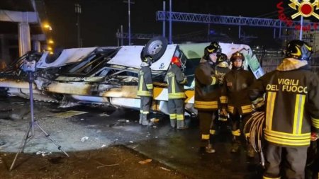 MAE: Patru cetateni romani au murit in accidentul de autocar din Italia