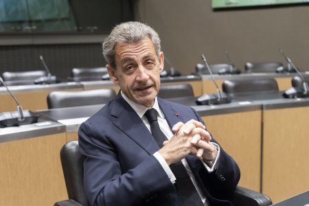 Fostul presedinte francez Nicolas Sarkozy a fost inculpat intr-un dosar de manipulare a martorilor