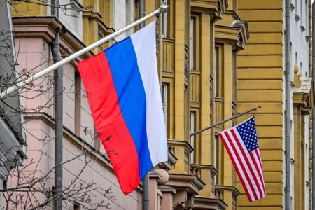SUA expulzeaza doi diplomati rusi. Relatiile dintre Moscova si Washington sunt incordate