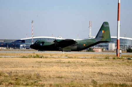 Fortele Aeriene Romane transporta ajutoare umanitare catre Armenia