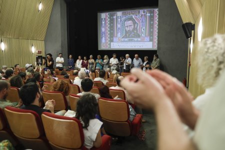 Un preot ortodox lauda documentarul despre <span style='background:#EDF514'>ARSENIE</span> Boca. Momente speciale la proiectia de la Sibiu a filmului lui Alexandru Solomon