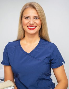Cristina Obreja, medic fondator al Life Dental Spa: Piata <span style='background:#EDF514'>STOMATOLOGIC</span>a se indreapta catre organizarea in clinici mai mari, cu lucru interdisciplinar